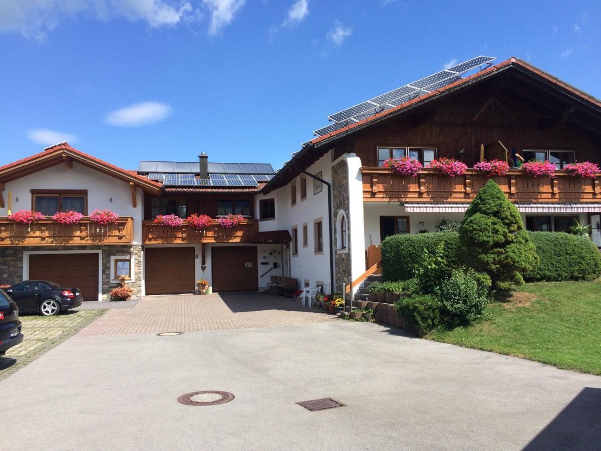 Ferienhaus Koessel Apartment Пфронтен Екстериор снимка