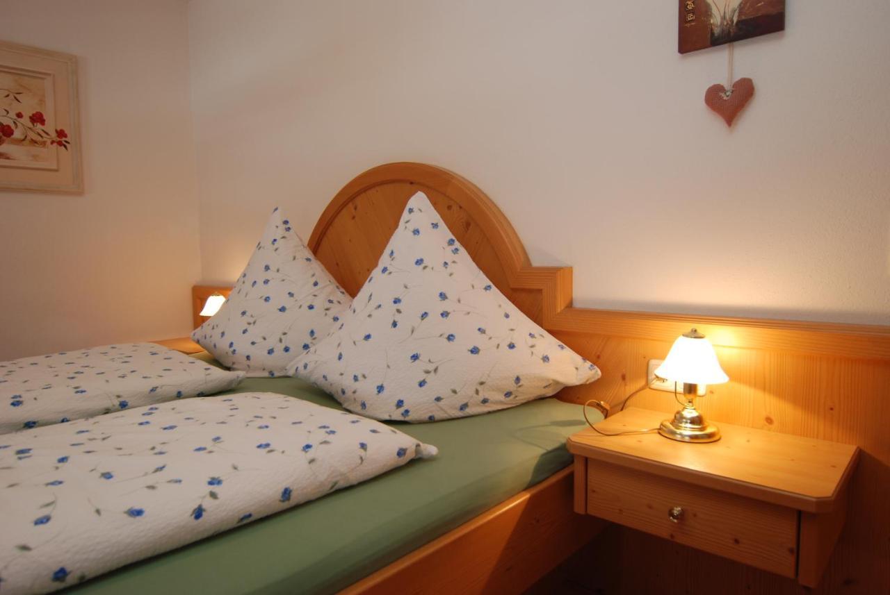 Ferienhaus Koessel Apartment Пфронтен Екстериор снимка